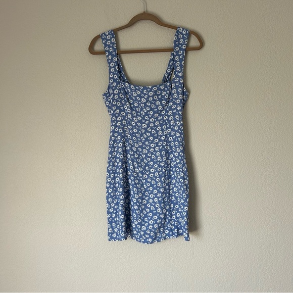 Reformation Gabin Dress in Romi - Picture 4 of 8